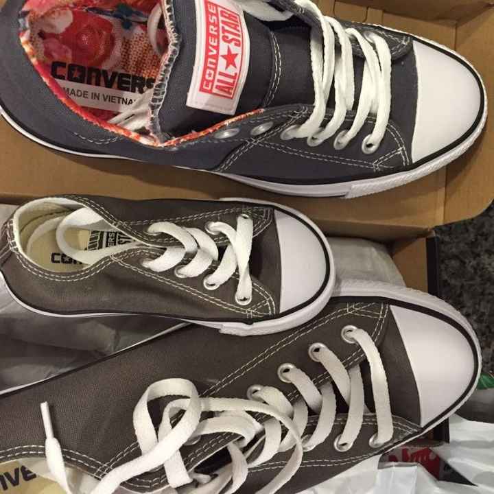 Wedding shoes-CONVERSE :)