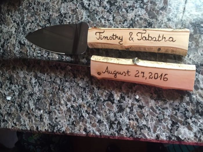 Show me your cake cutting set!