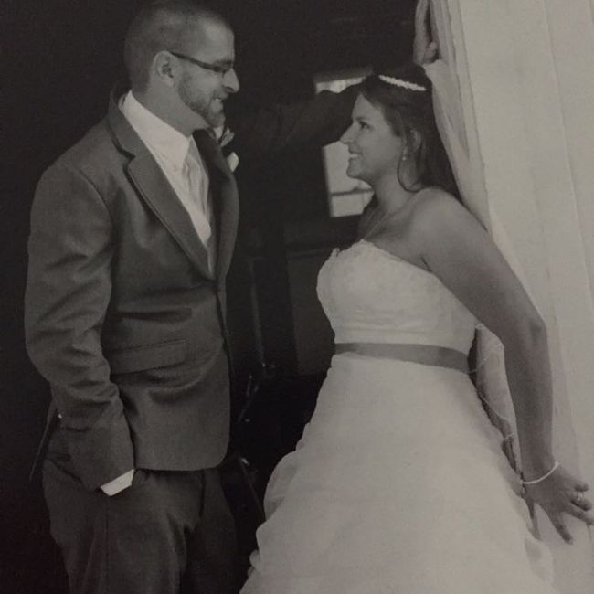 Show Me Your Bride/Groom Pics!