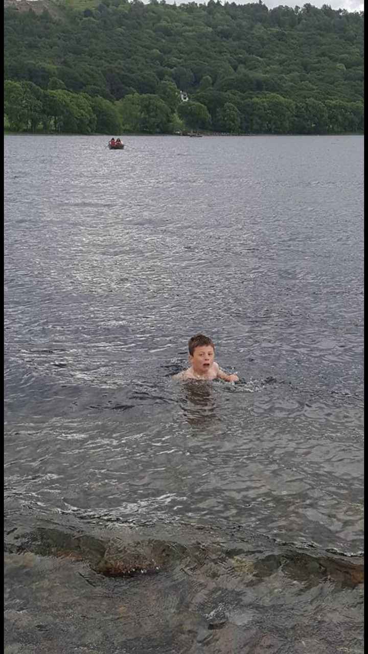 NWR: anyone bored and know PS?