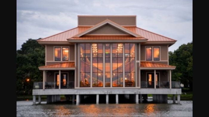 Venue pictures?!