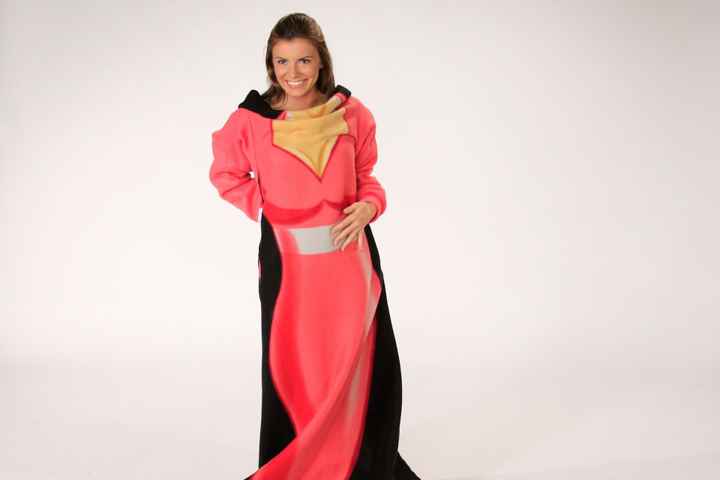 What to wear to November outdoor wedding?