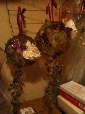 Kissing Balls??