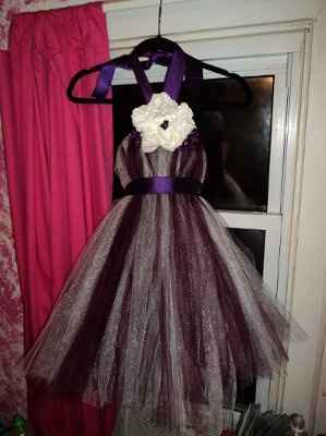 my diy flower girl dress!! (pics)
