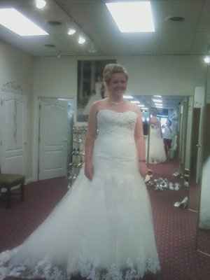 wedding dress blues?? (pics)