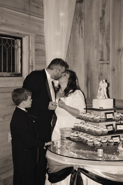 Do you have favorite wedding photos?