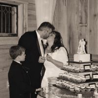 Do you have favorite wedding photos?