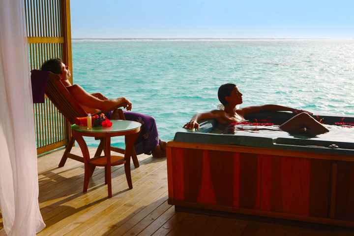 Show me PICTURES of your honeymoon destination!