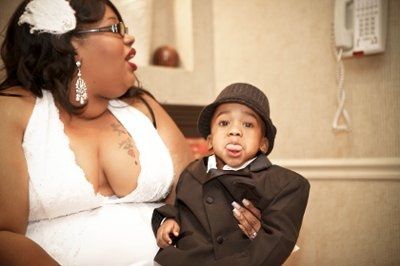 professional pics in!! yay!! **pic heavy**(more pics!! on page 2..im sorry!!!lol)