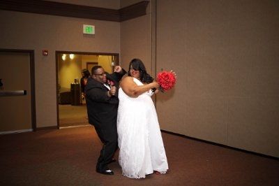 professional pics in!! yay!! **pic heavy**(more pics!! on page 2..im sorry!!!lol)