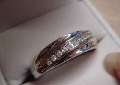 Let's see the Ring you purchased for the Man to be.....