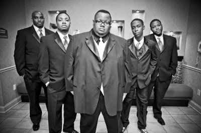 professional pics in!! yay!! **pic heavy**(more pics!! on page 2..im sorry!!!lol)