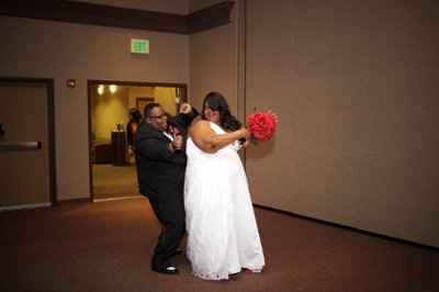 professional pics in!! yay!! **pic heavy**(more pics!! on page 2..im sorry!!!lol)