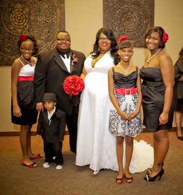 professional pics in!! yay!! **pic heavy**(more pics!! on page 2..im sorry!!!lol)