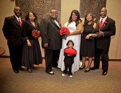 professional pics in!! yay!! **pic heavy**(more pics!! on page 2..im sorry!!!lol)