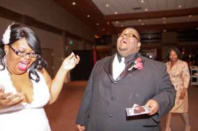 professional pics in!! yay!! **pic heavy**(more pics!! on page 2..im sorry!!!lol)