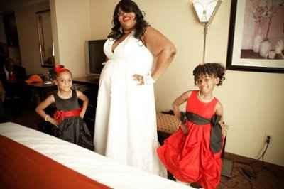 professional pics in!! yay!! **pic heavy**(more pics!! on page 2..im sorry!!!lol)