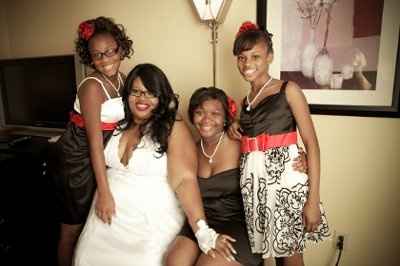 professional pics in!! yay!! **pic heavy**(more pics!! on page 2..im sorry!!!lol)