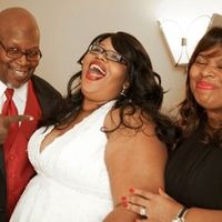 professional pics in!! yay!! **pic heavy**(more pics!! on page 2..im sorry!!!lol)