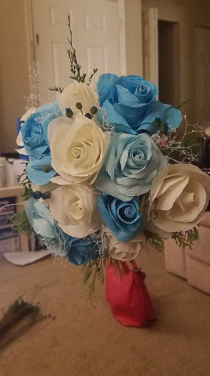 Bouquets and corsages and boutonnieres: Is anyone DIYing? - 1