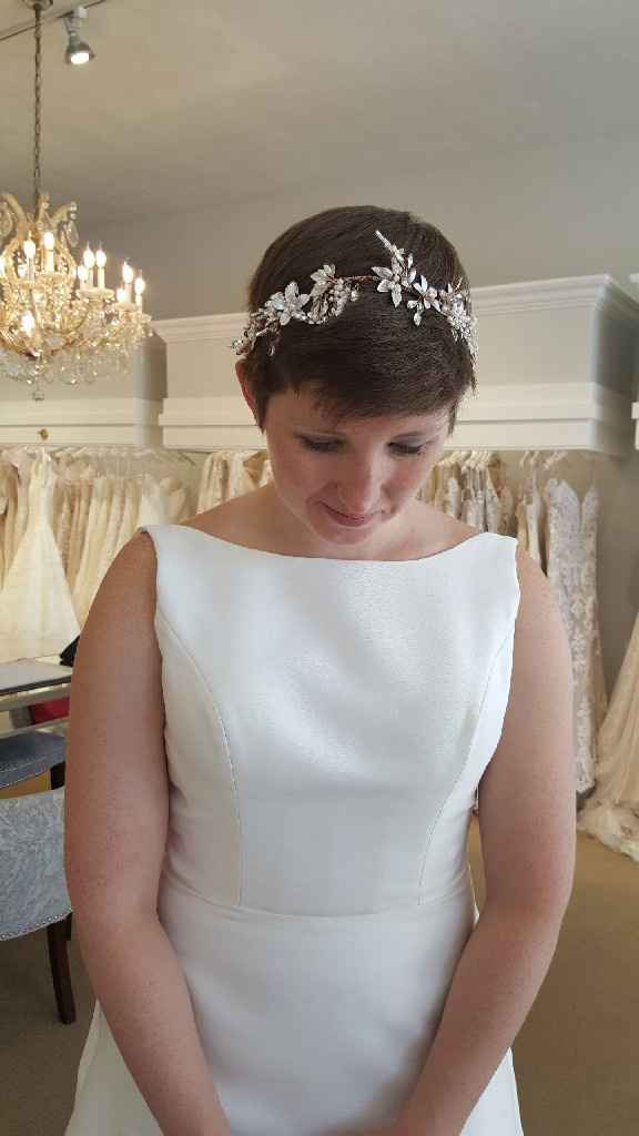 Are you getting your hair cut before your big day? - 3