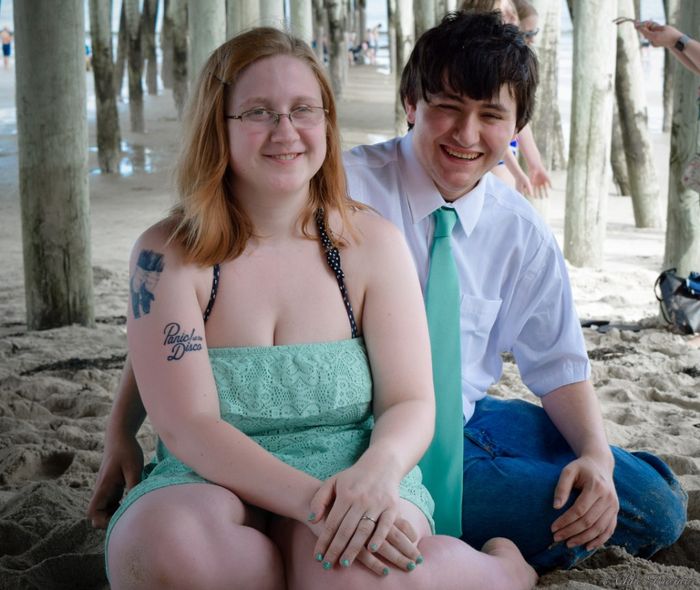 Show me your engagement photos! - 3