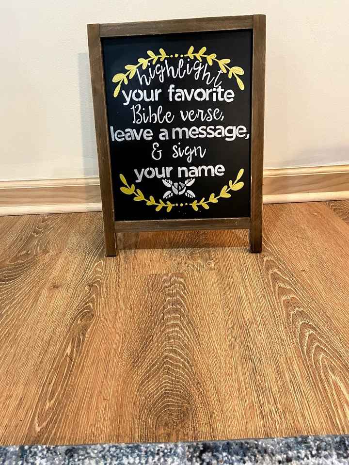 Sign that goes with it. 