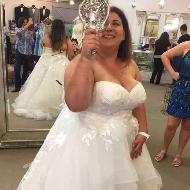 Plus Size Watters & Wtoo gowns in the NYC / NJ / Philly area?