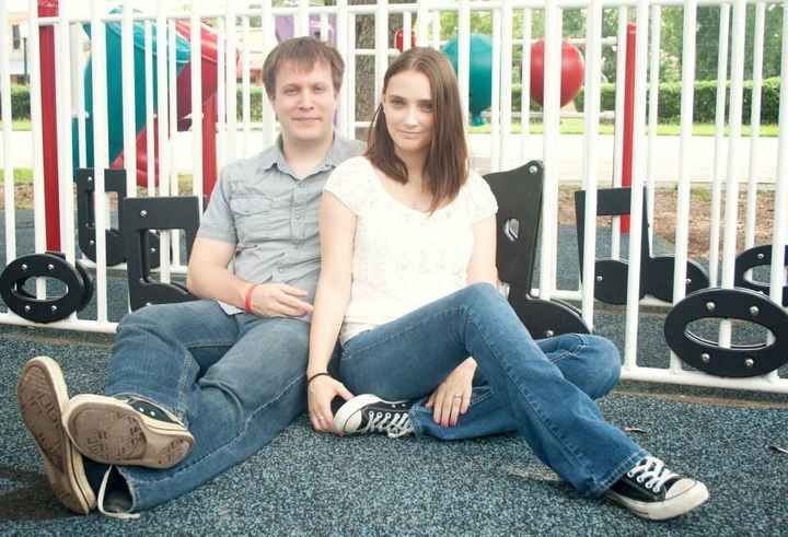 I got a sneak peek at my engagement pictures!