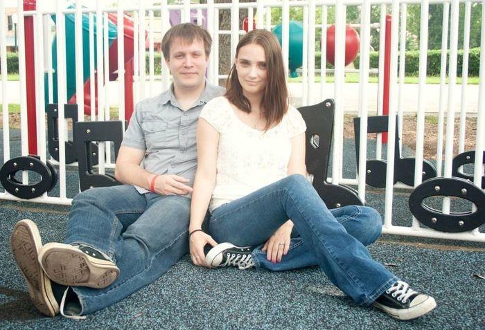 I got a sneak peek at my engagement pictures!