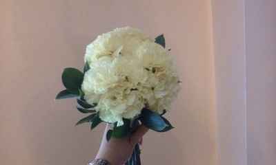 Bridesmaid bouquets?