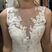 Illusion neck line irritation 😣 - 1