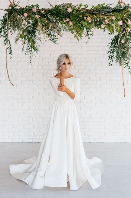 Two Dresses (heeellllppp) 2