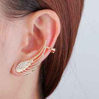 earring