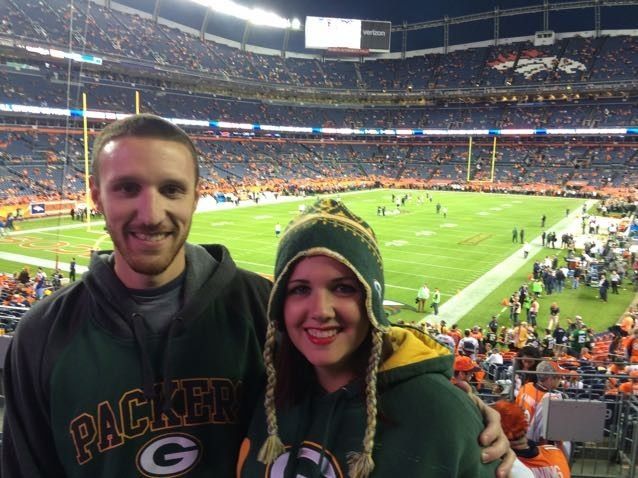 Where's my football fanatic brides!