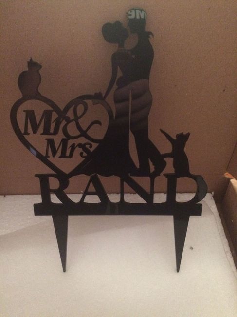 Cake topper