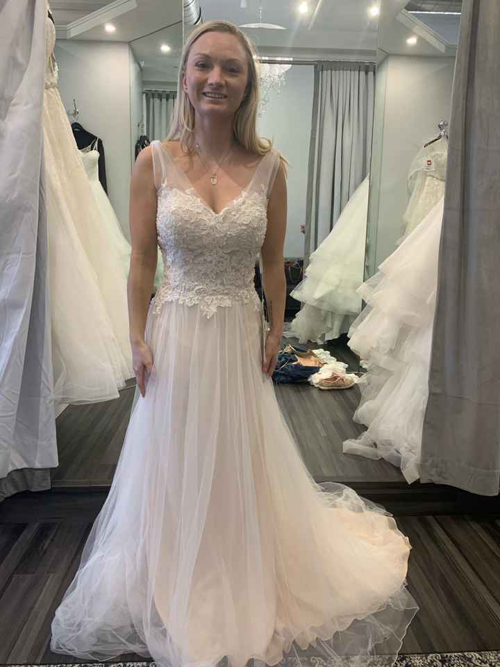 "Blush"ing brides! Let's see those blush colour wedding dresses! - 1