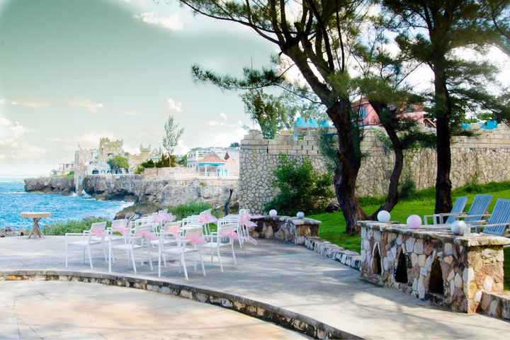 Pro pics are in! - 1