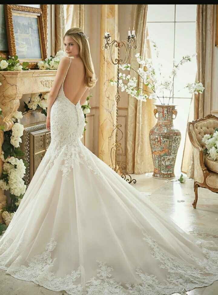 LET'S  SEE THE DRESSES