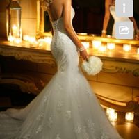 Has anyone bought a replica wedding dress online? From DHGate.com?