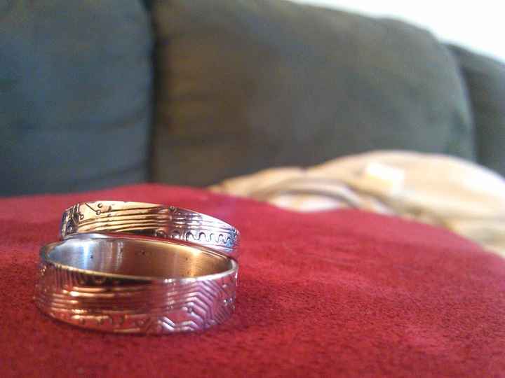 Show Me...your wedding bands/sets...