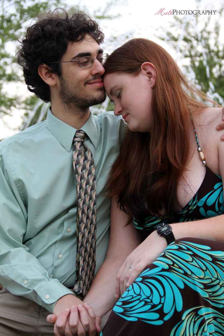 Show me your favorite engagement picture/pose...