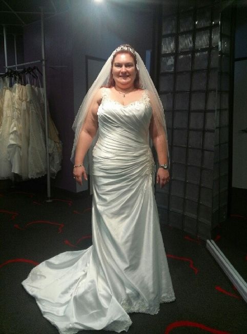 Show me your gown!