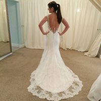 I wanna see your wedding dress!