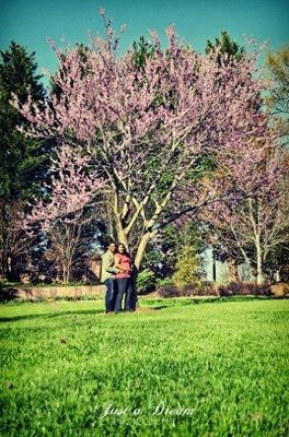 We got a sneak peak of some of our E-pics...cant wait til out cd comes!! Pics inside!!