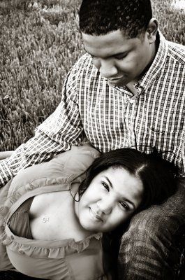 We got a sneak peak of some of our E-pics...cant wait til out cd comes!! Pics inside!!