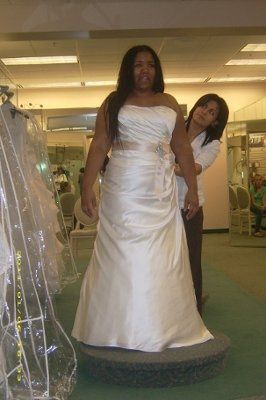 Lets see the dresses that DIDN'T make the cut :)