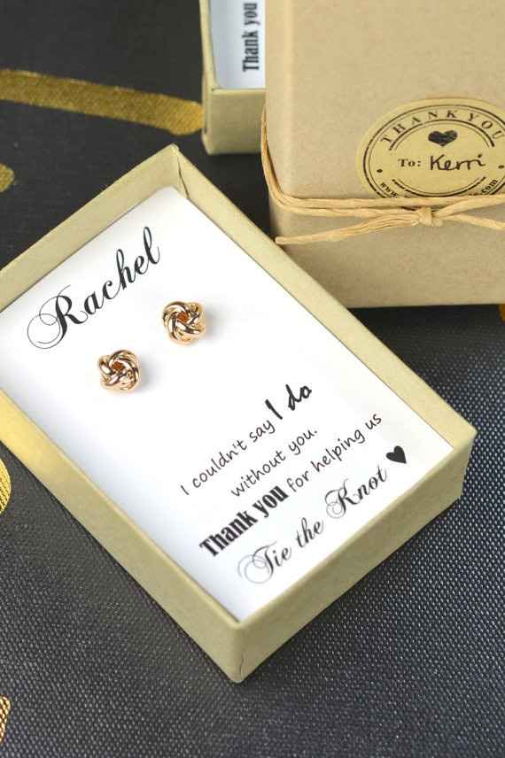 Ideas: Bridesmaid Gifts