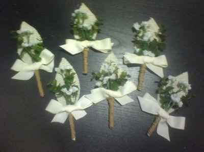 DIY Boutonnieres FINISHED!!! (pix)