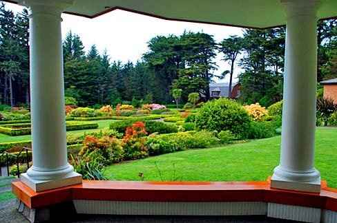 If I were having a ____ wedding, I would want _____!